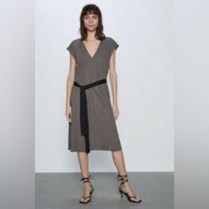 NWOT Zara Gray Midi Dress with Black Accent Size L
